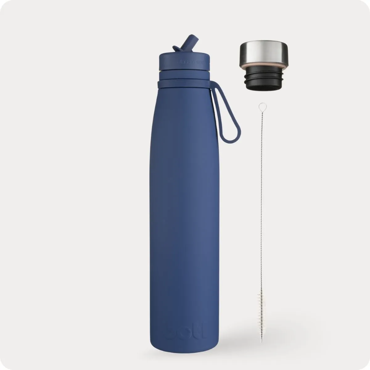 800ml plastic free water bottle bundled with a cap and straw