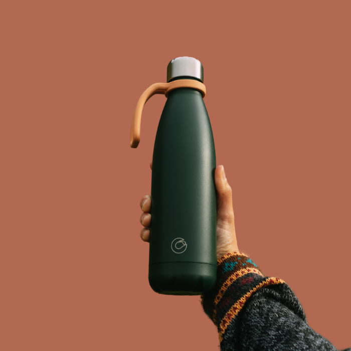 How to sustainably dispose of a reusable water bottle