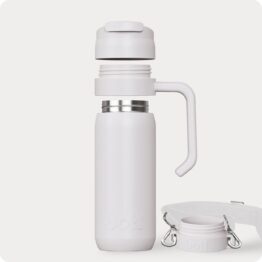 reusable travel flask for coffee keeps coffee hot